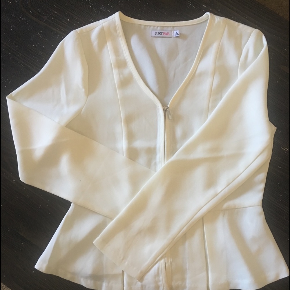 Peplum zip up blazer